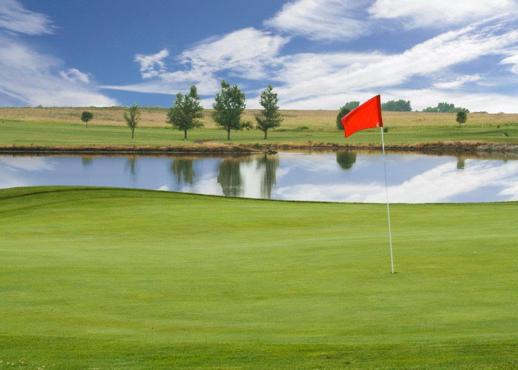 hidden valley golf course hours